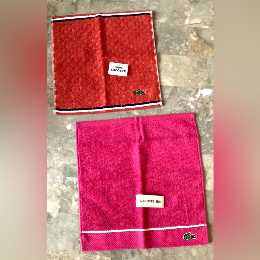 Lacoste Vibrant Red and Pink face cloth Set